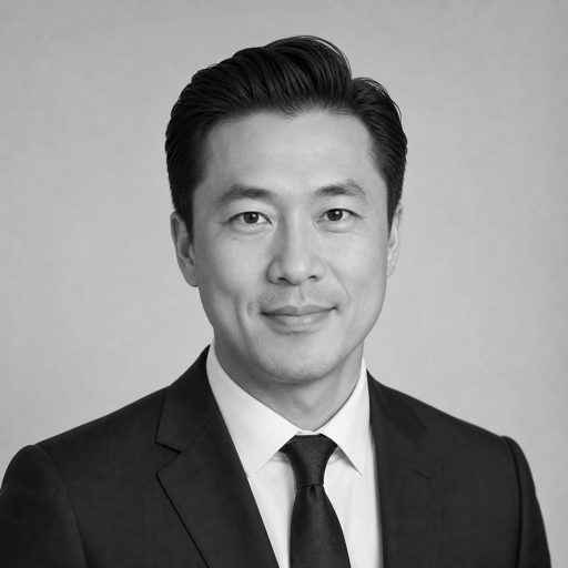 Marcus Chen, Litigation Partner at Harcourt Vale